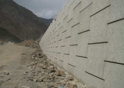 Artvin Barajı Polimer Şeritli İstinat Duvarları - Artvin Hydroelectric Plant Polymeric Reinforced Soil System Wall - Toprak duvar - Toprakarme sistemleri - Reinforced earth systems 2