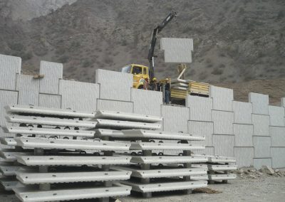 Artvin Barajı Polimer Şeritli İstinat Duvarları - Artvin Hydroelectric Plant Polymeric Reinforced Soil System Wall - Toprak duvar - Toprakarme sistemleri - Reinforced earth systems